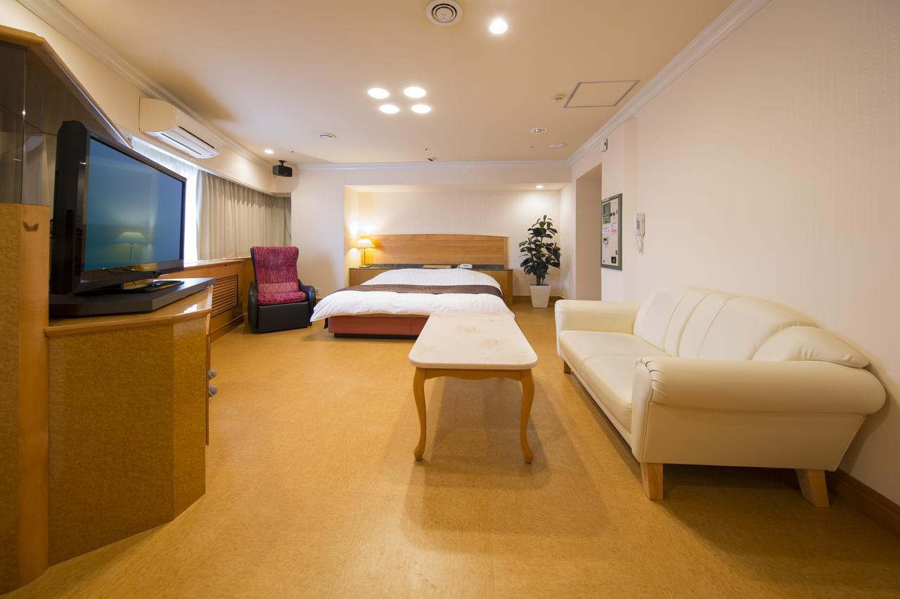 Hotel Alps Ōsaka Exterior foto